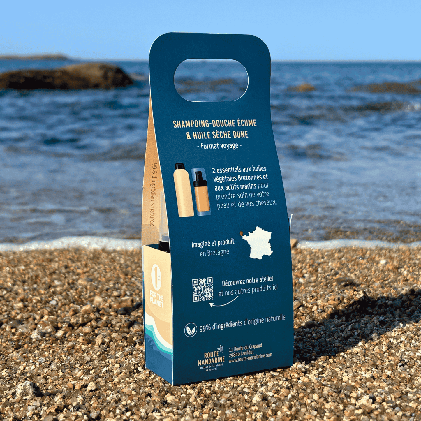 Le dos du coffret dune et écume format voyage au bord de mer