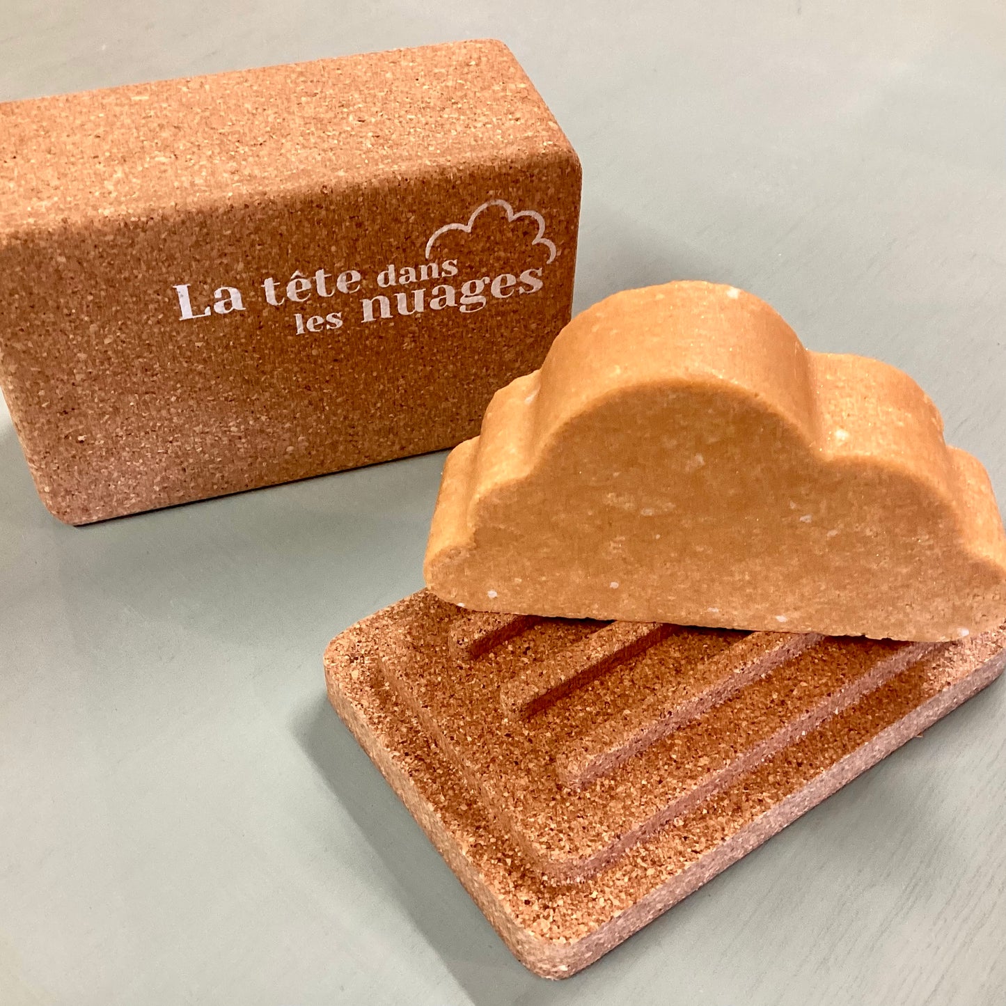 Boite de transport et porte savon en liège pour shampoings solides Route Mandarine