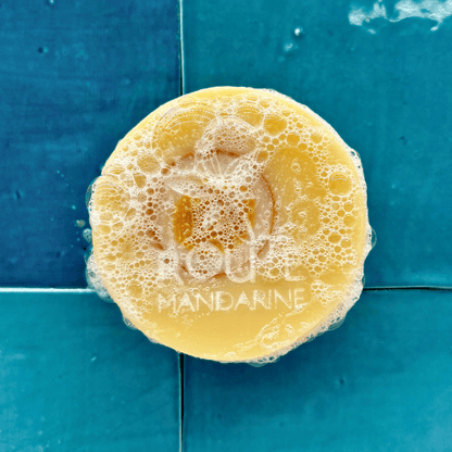 savon surgras pace e salute qui mousse généreusement