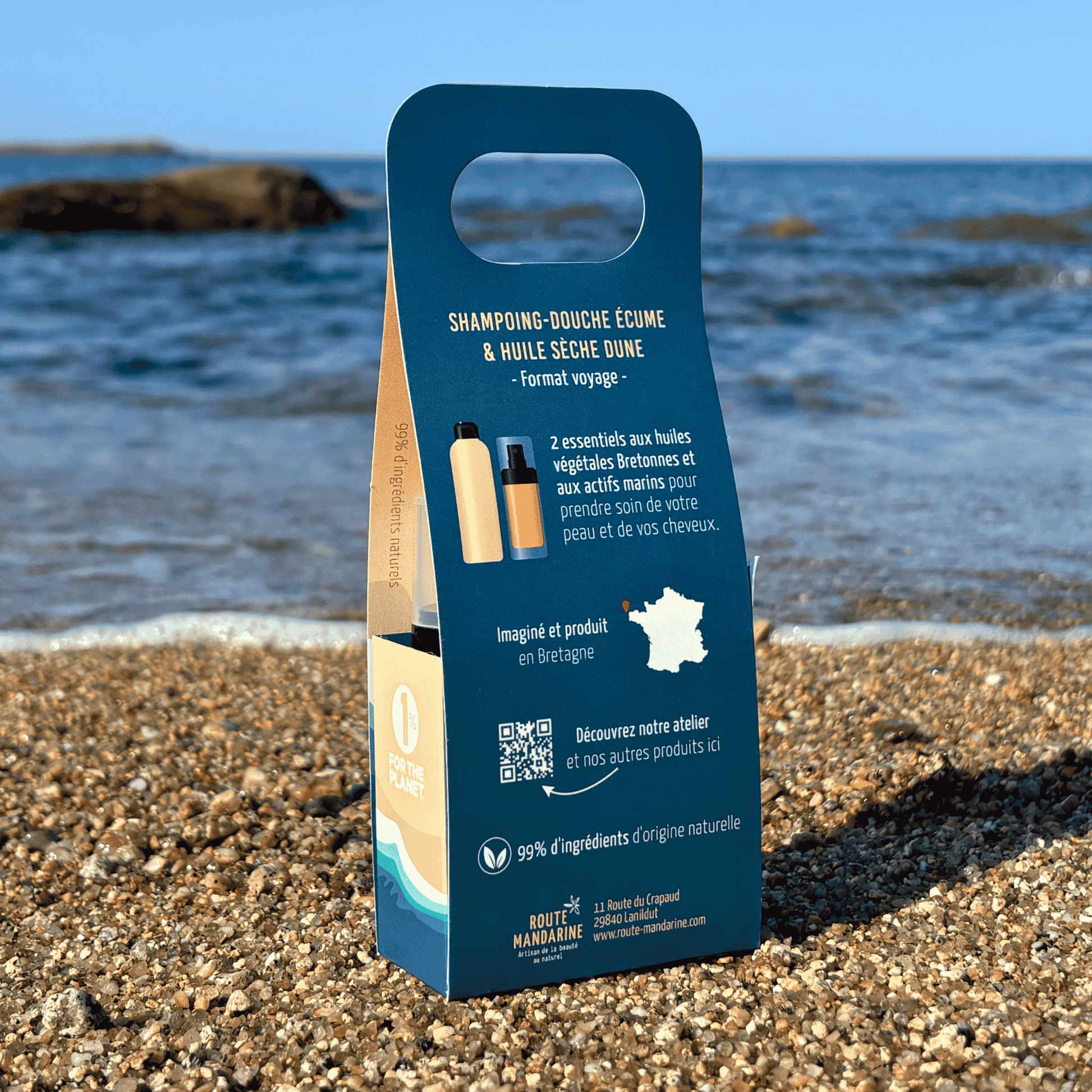 Le dos du coffret dune et écume format voyage au bord de mer